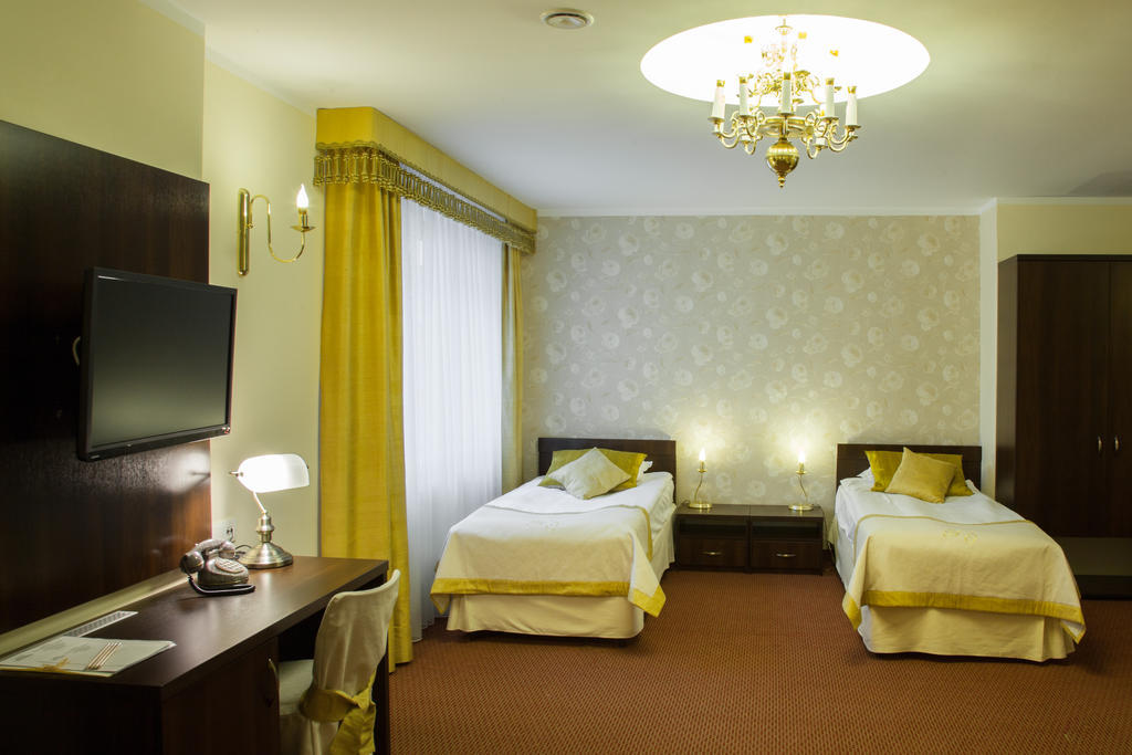 Hotel Ostrawa Wodzisław Śląski Екстериор снимка