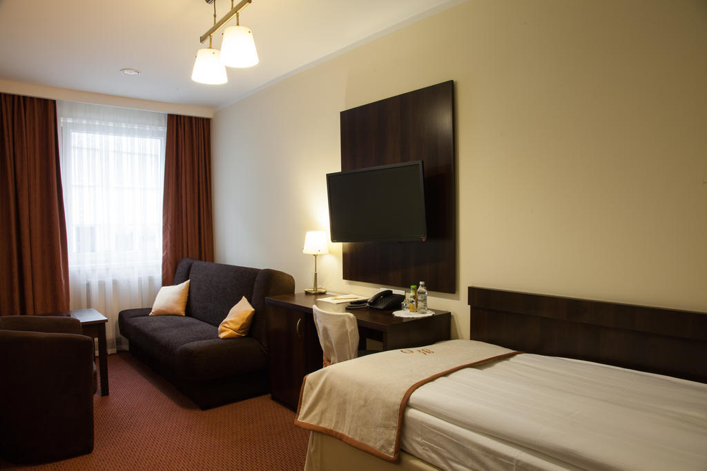 Hotel Ostrawa Wodzisław Śląski Стая снимка