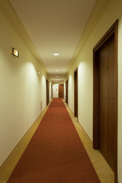 Hotel Ostrawa Wodzisław Śląski Екстериор снимка