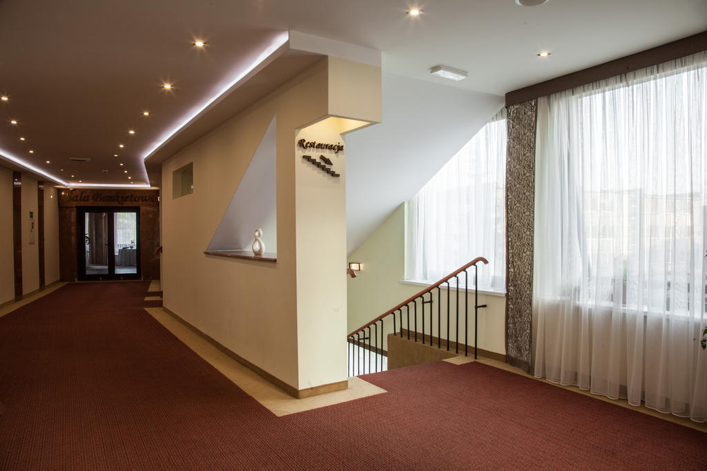 Hotel Ostrawa Wodzisław Śląski Екстериор снимка